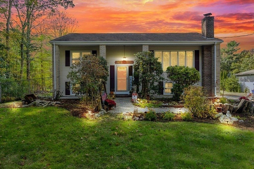 421 Burt St, Taunton, MA 02780 Zillow