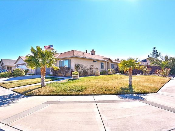 4th image of 12047 White Oak Ct