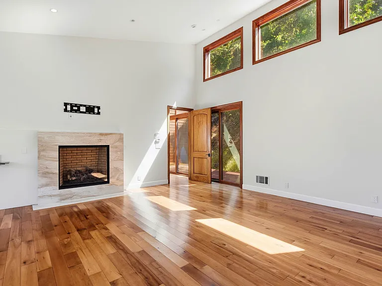 3911 Pepper Tree Ct — Photo 16