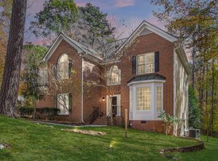 2433 Sunnystone Way, Raleigh, NC 27613