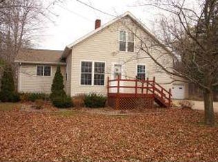 W240 Center St, Krakow, WI 54137