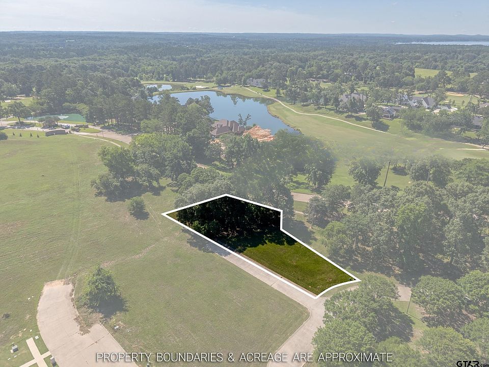 1st image of 113 Azalea Trl