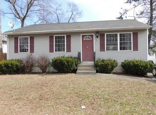 71 Lamont St, Springfield, MA 01119