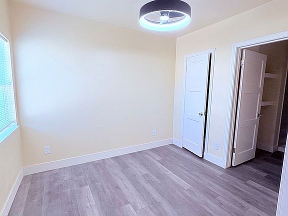 4th image of 316 6th St #19