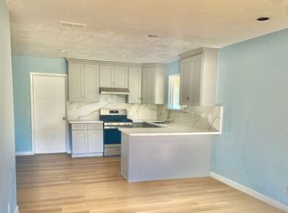549 Jackson Dr, Palo Alto, CA 94303