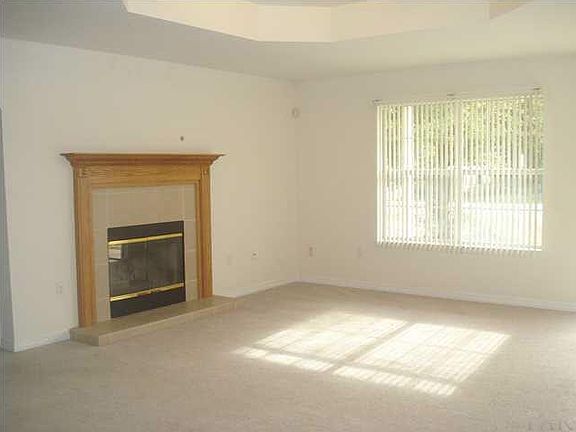 2nd image of 2007 Vizcaya Dr