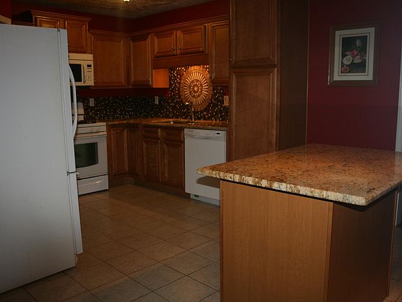 Kitchen with Island