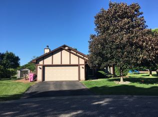 5904 W 136th St, Savage, MN 55378
