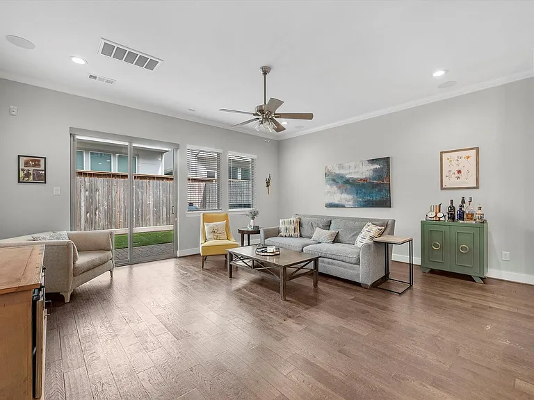 1432 Prince St #C — Photo 11