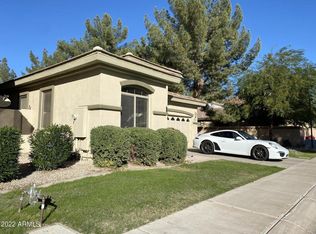 2042 W Periwinkle Way, Chandler, AZ 85248