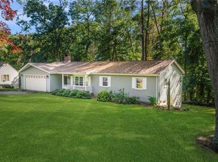 26 Secluded Ct, Cumberland, RI 02864