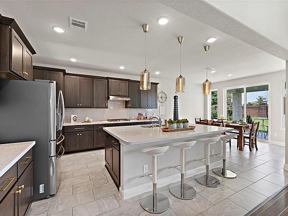 4th image of 11403 Clapperton Ct