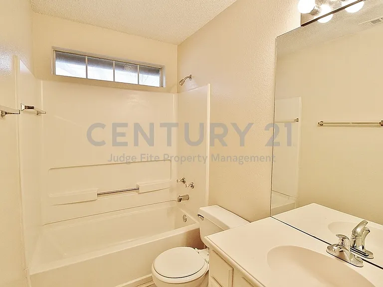 210 Ridgecrest Dr — Photo 8