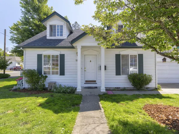 515 NW Dimmick St, Grants Pass, OR 97526