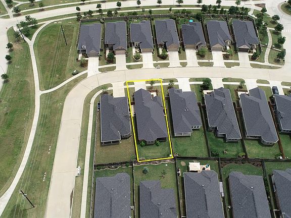 4th image of 29010 Turning Springs Ln