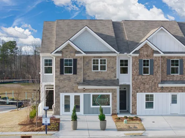 2425 Poppy Ct, Buford, GA 30519
