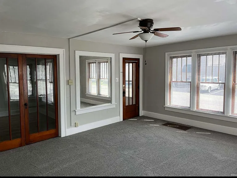 211 S Liberty St #C — Photo 3