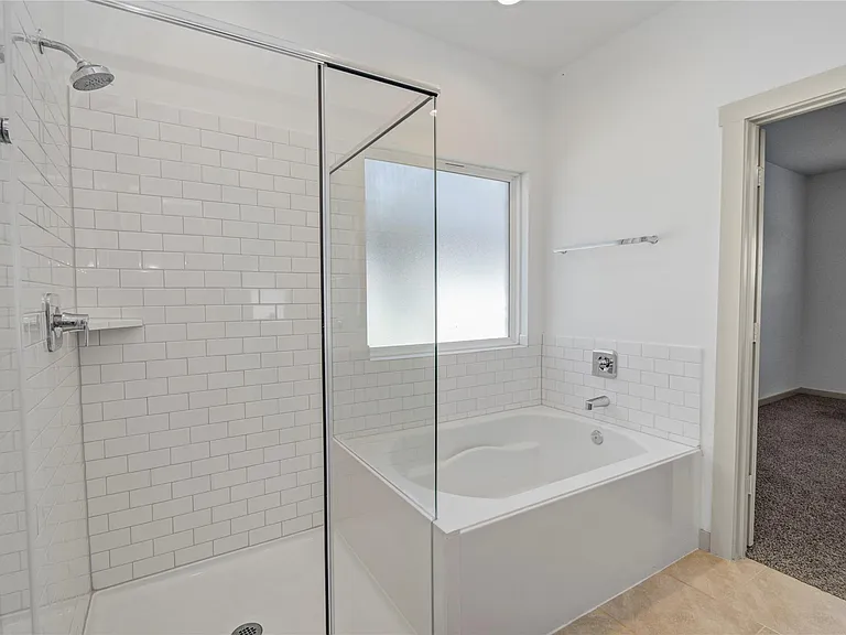 29847 Reagans Ranch Dr — Photo 20