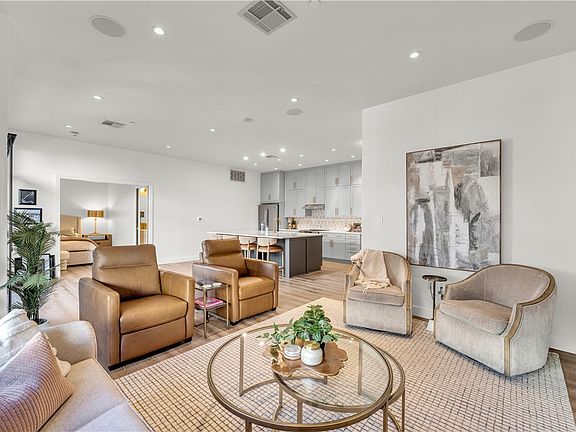 2nd image of 401 W Watson St APT 407