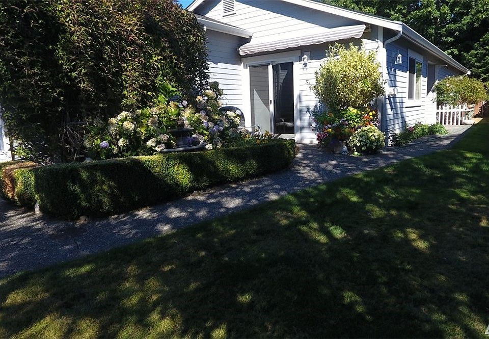 1st image of 9315 45th Dr NE