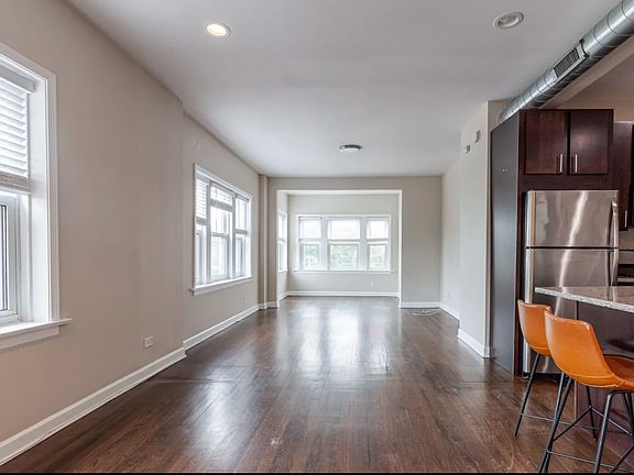 5th image of 1614 W Berwyn Ave #2