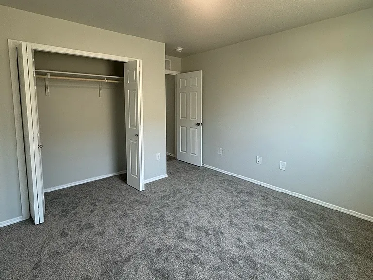 18350 N Fire Ice Ave — Photo 10