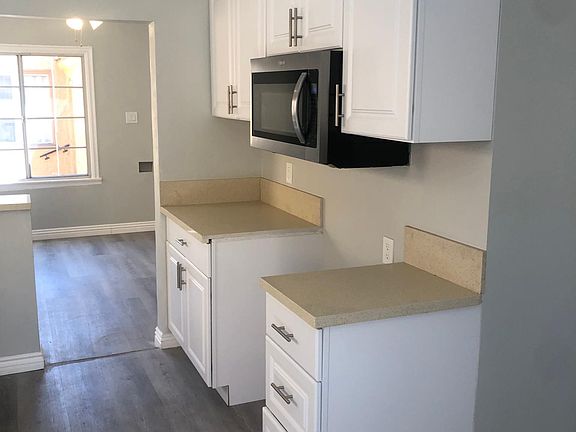 2nd image of 6815 Bear Ave