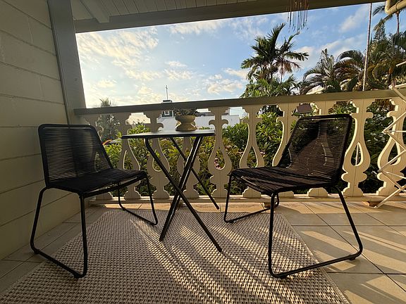 2nd image of 75-5776 Kuakini Hwy APT 339