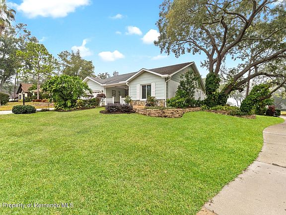 2nd image of 2233 Timber Lodge Ln