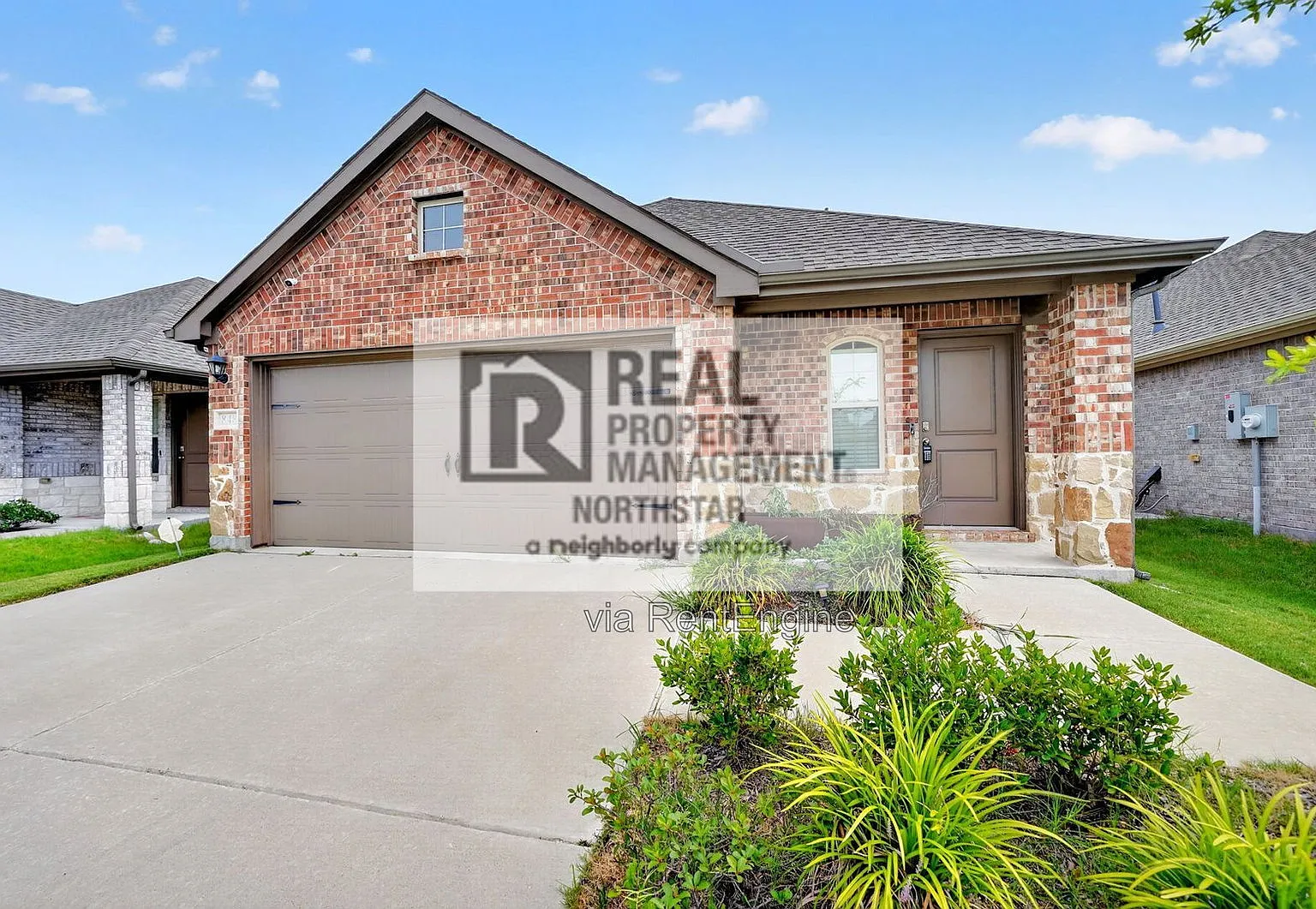 3 bed, 2.0 bath, 1604 sqft, $1,995 — Photo 2