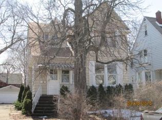 36 Carroll St, Hammond, IN 46320