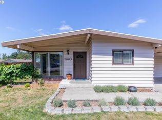 7005 SW Oak St, Tigard, OR 97223