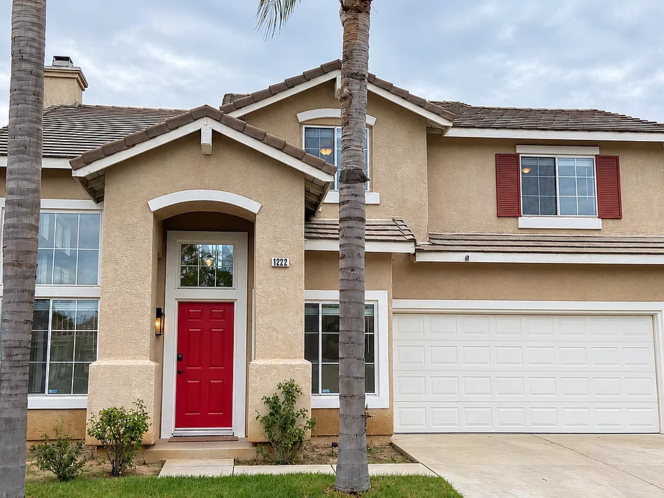 1222 Mirasol Ln