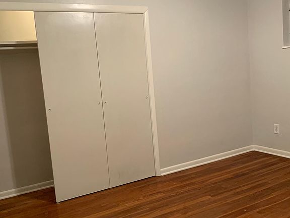 3rd image of 4720 Mill Stream Ct