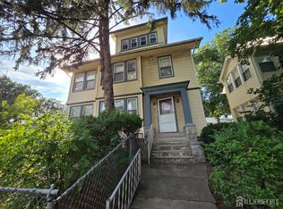 67 Park View Ter #69, Newark, NJ 07112