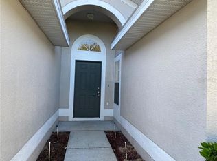 233 Crestwood Pass, Davenport, FL 33897