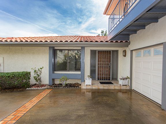 3rd image of 15622 Calistoga Dr