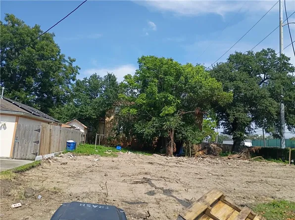 3007 Saint Anthony Ave, New Orleans, LA 70122