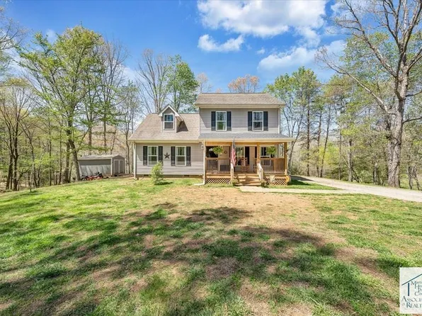 1080 Fiddlers Green Rd, Patrick Springs, VA 24133