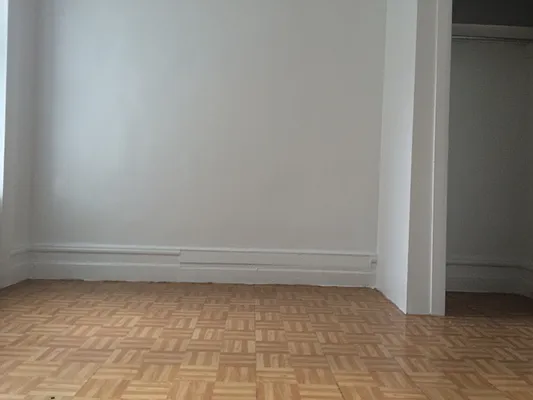 Rented by Abba Realty Associates INC | media 35