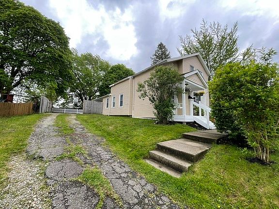 2nd image of 3001 Old French Rd