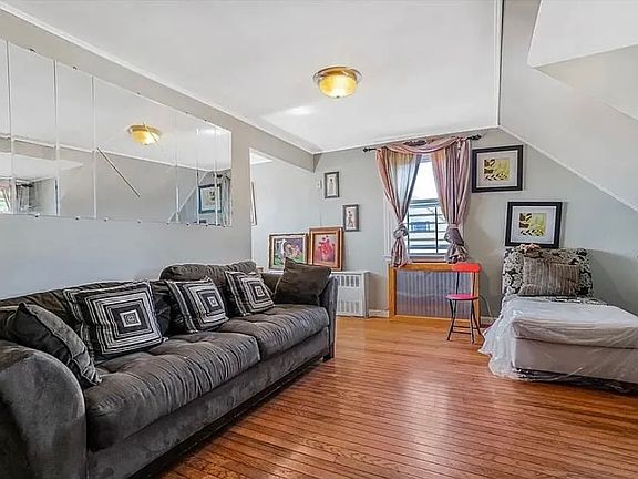 3rd image of 43 Goshen St #1