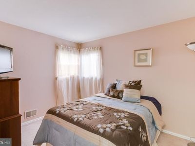 34 Soloff Dr, Hamilton, NJ, 08610
