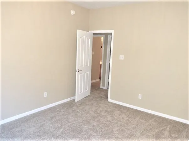 12027 Bunny Ln — Photo 9
