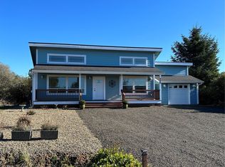 956 Cascade Ave SW, Ocean Shores, WA 98569