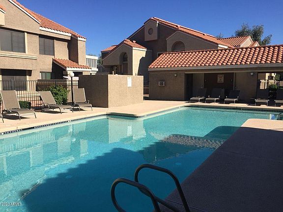 3rd image of 1905 E University Dr Unit 259