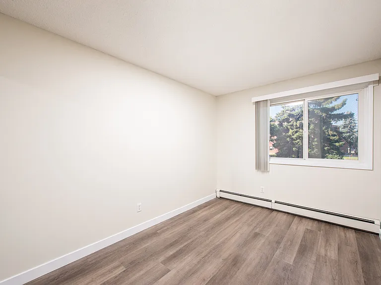 4608 52nd Ave — Photo 52