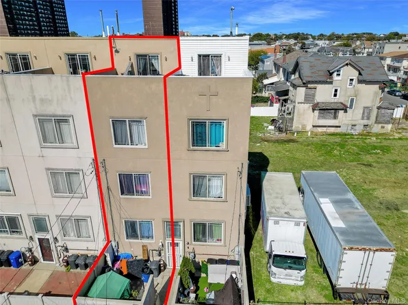 3012 Seagirt Avenue, Far Rockaway, NY 11691