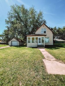 311 E Elm St, Ethan, SD, 57334
