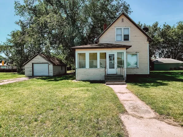 311 E Elm St, Ethan, SD 57334